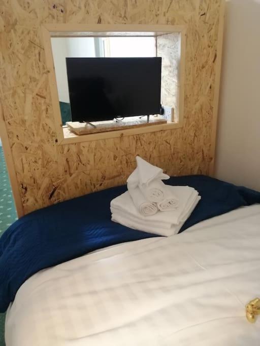 Cosy City Apartment Cork Exterior foto